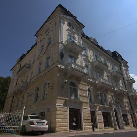 Hotel Westend Маріанські Лазні Екстер'єр фото